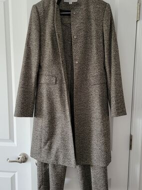 Tahari Greige Tweed Pantsuit w/Long Coat 4